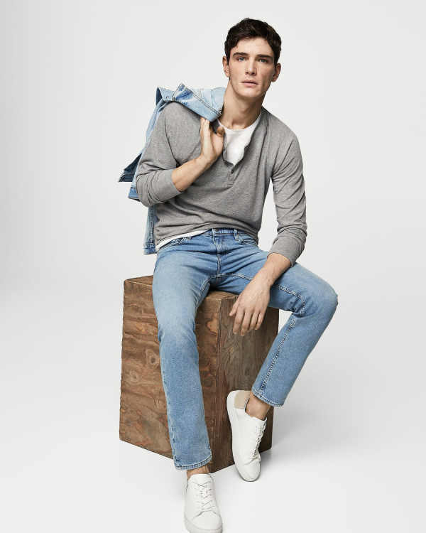 Slim-fit light wash Jan jeans